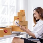 Master ecommerce consumer goods packaging with expert tips on product protection, branding, and sustainability solutions.